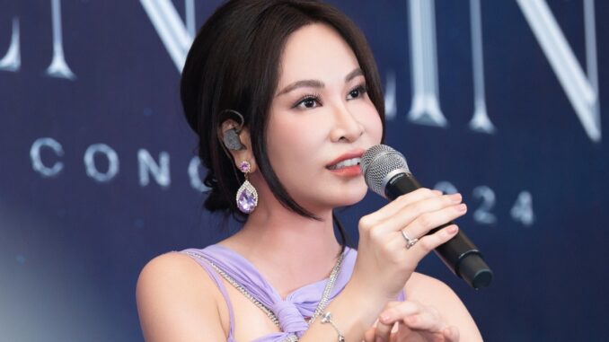 Uyên Linh: 'Tôi muốn hát đến năm 70 tuổi' 

