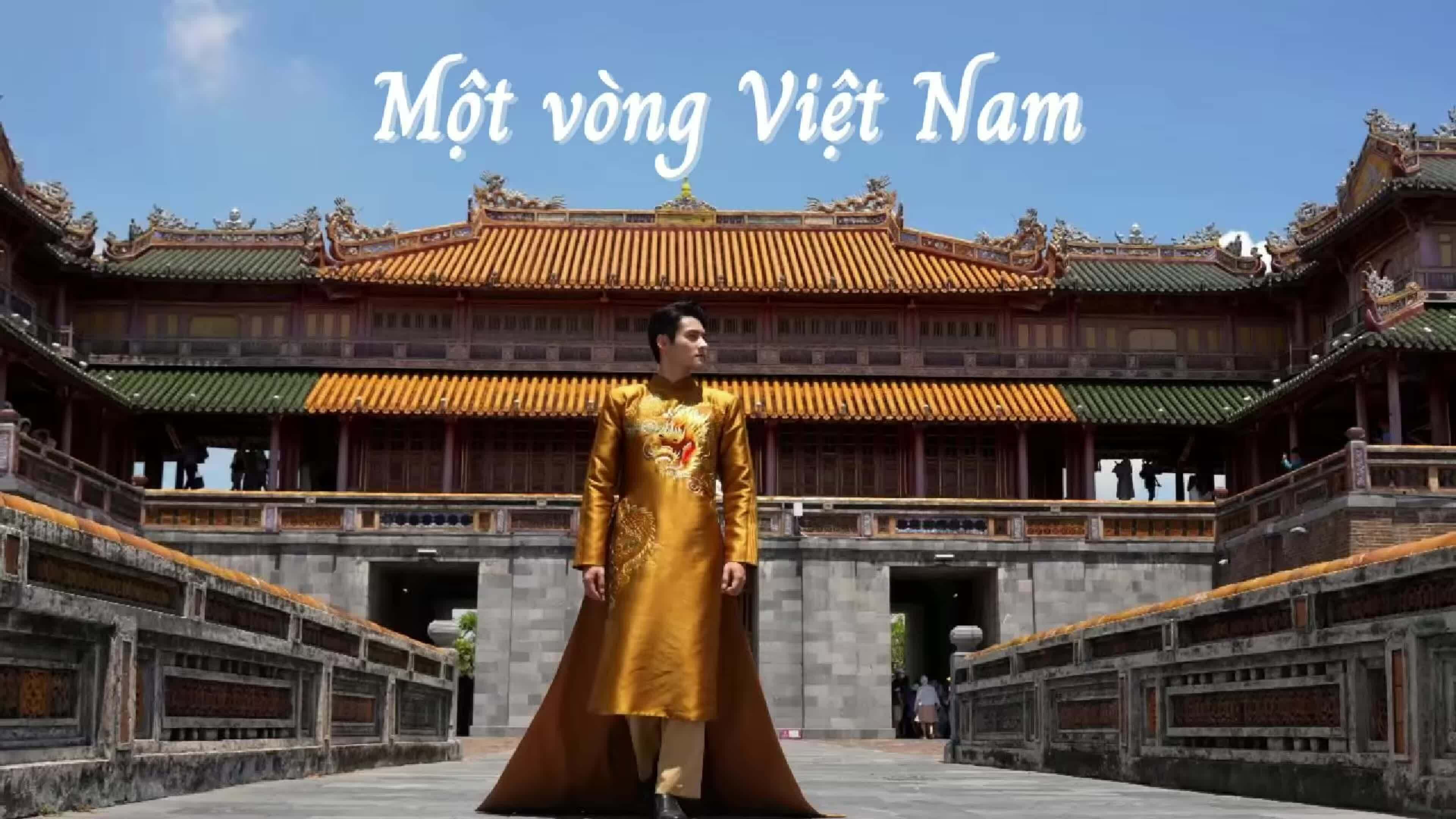 Tuấn Ngọc thổi sáo và ghita trong MV 'Một vòng Việt Nam'