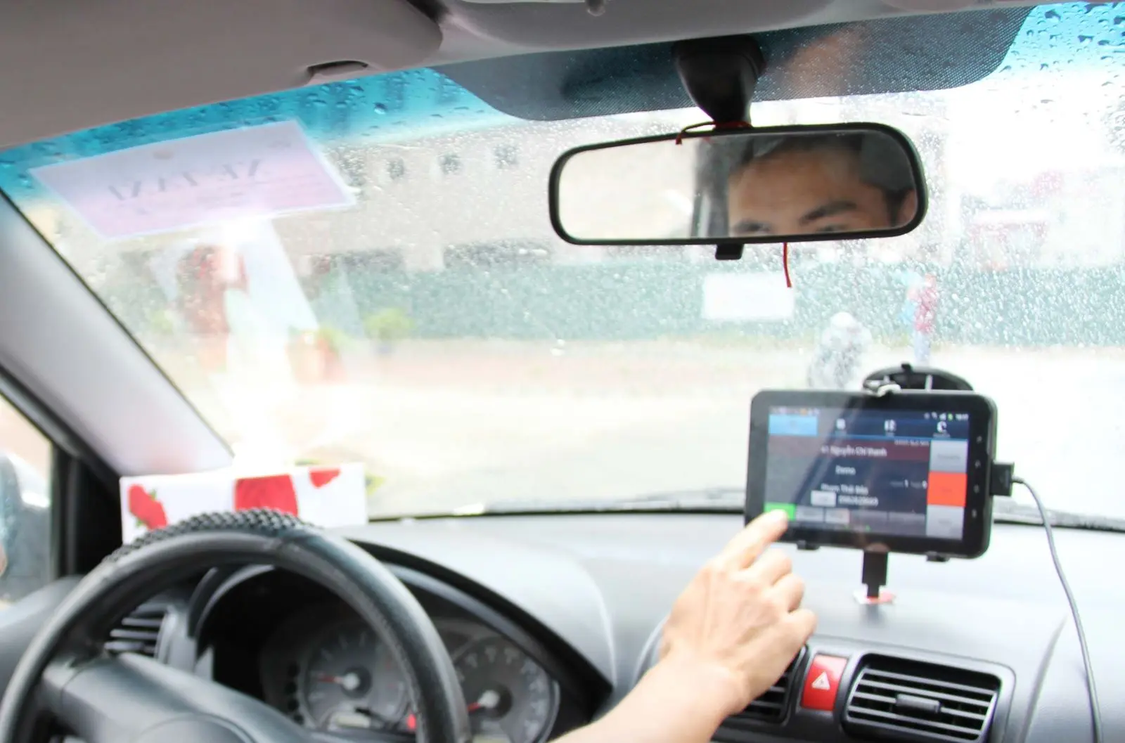 Bằng chứng từ camera là cơ sở quan trọng để tố cáo vi phạm giao thông nhận thưởng